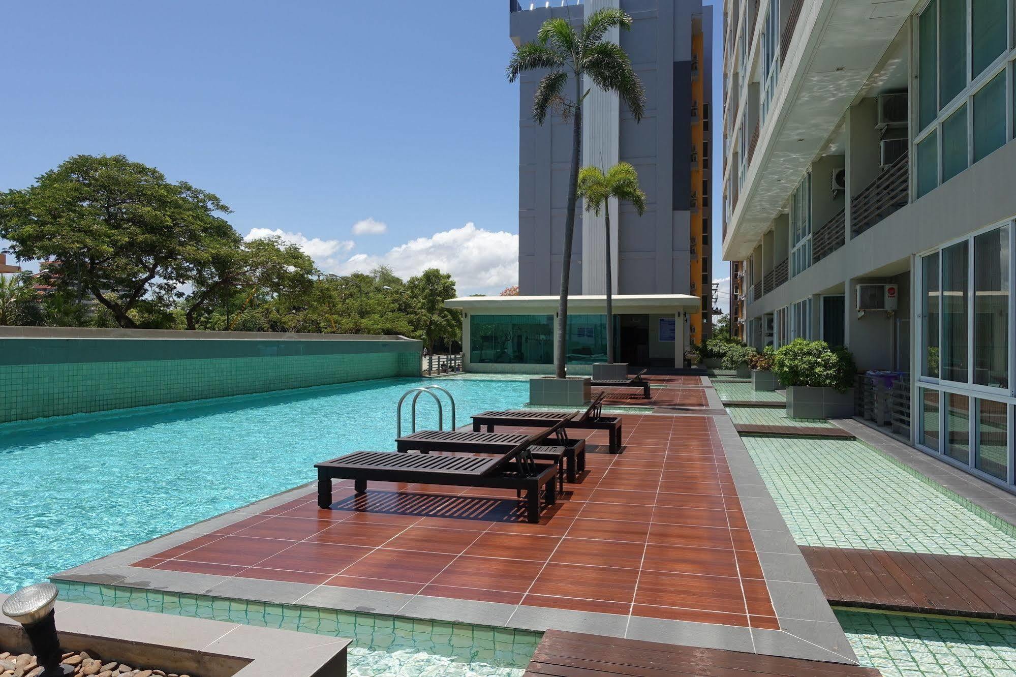 Musselana Condominium Jomtien Beach Exterior foto