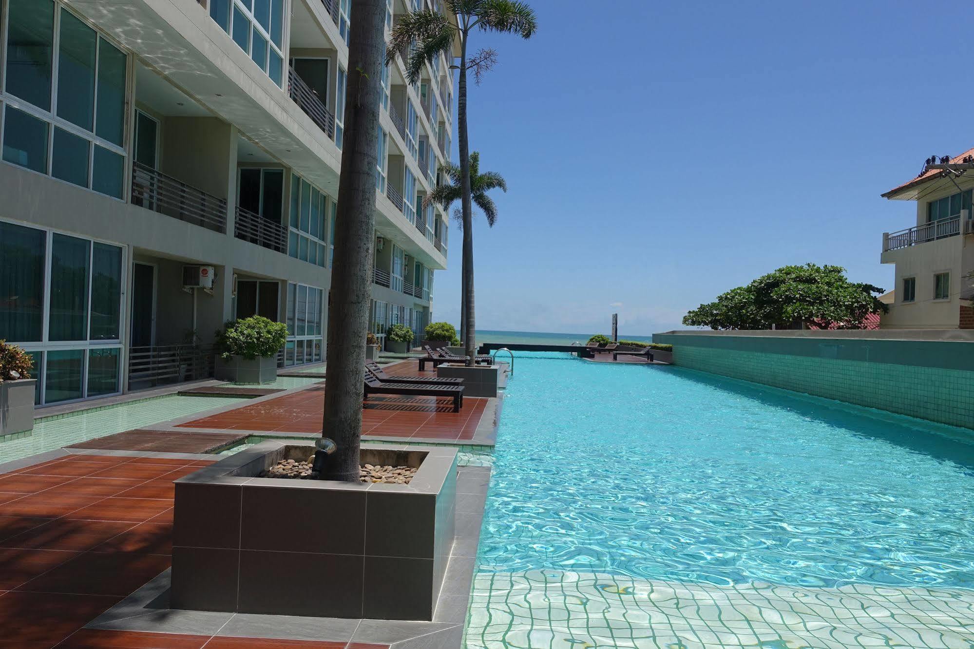 Musselana Condominium Jomtien Beach Exterior foto